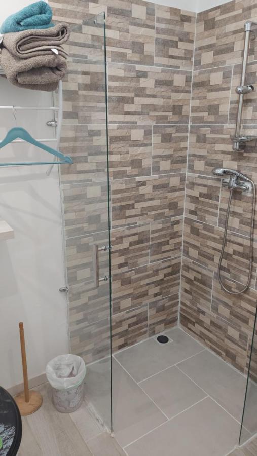 Studio Vaimiti Pour 2 Personnes Vue Mer Et Moorea Faaa Exterior foto